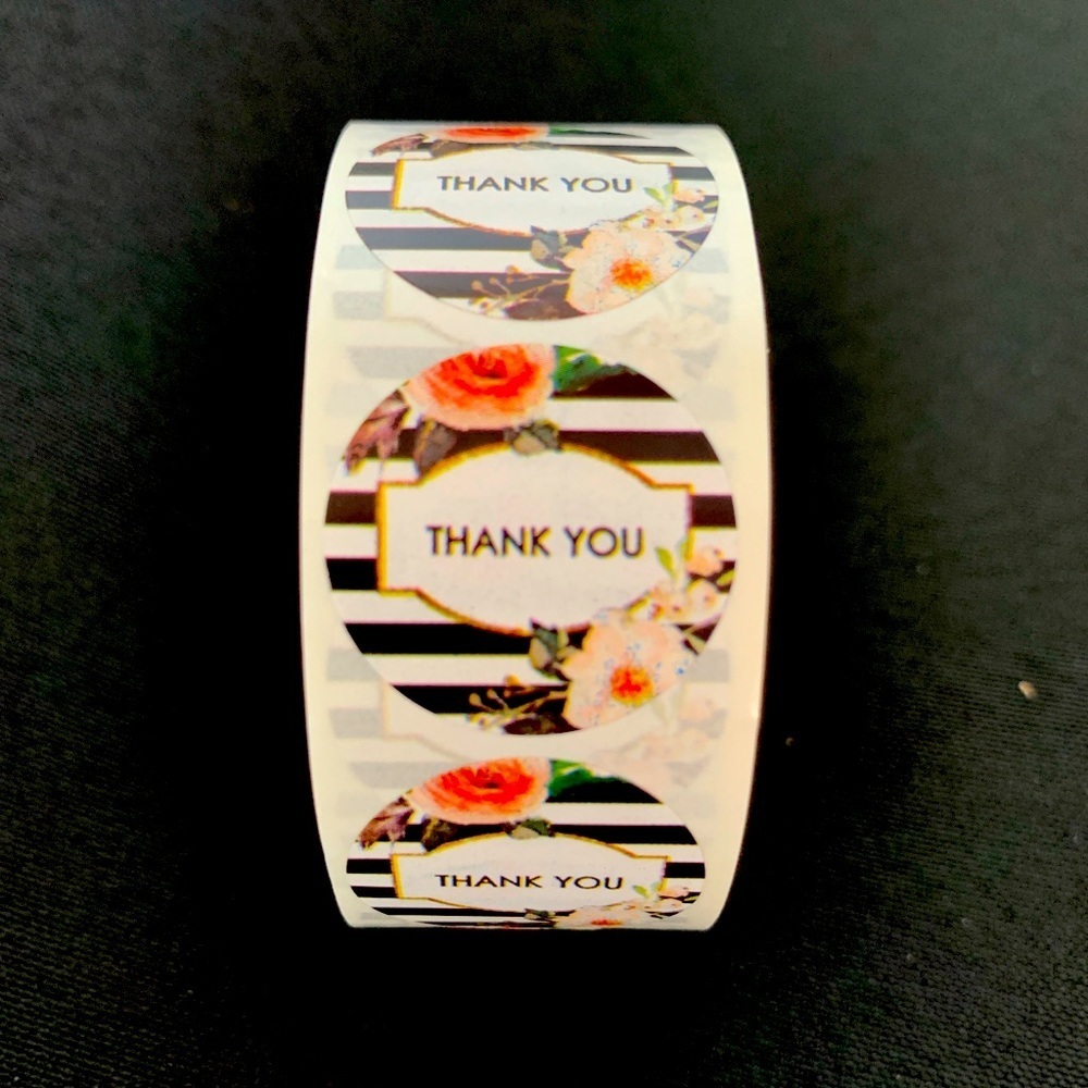 Thank You Sticker Labels 500 labels on roll. 1” Round NWT Black & White